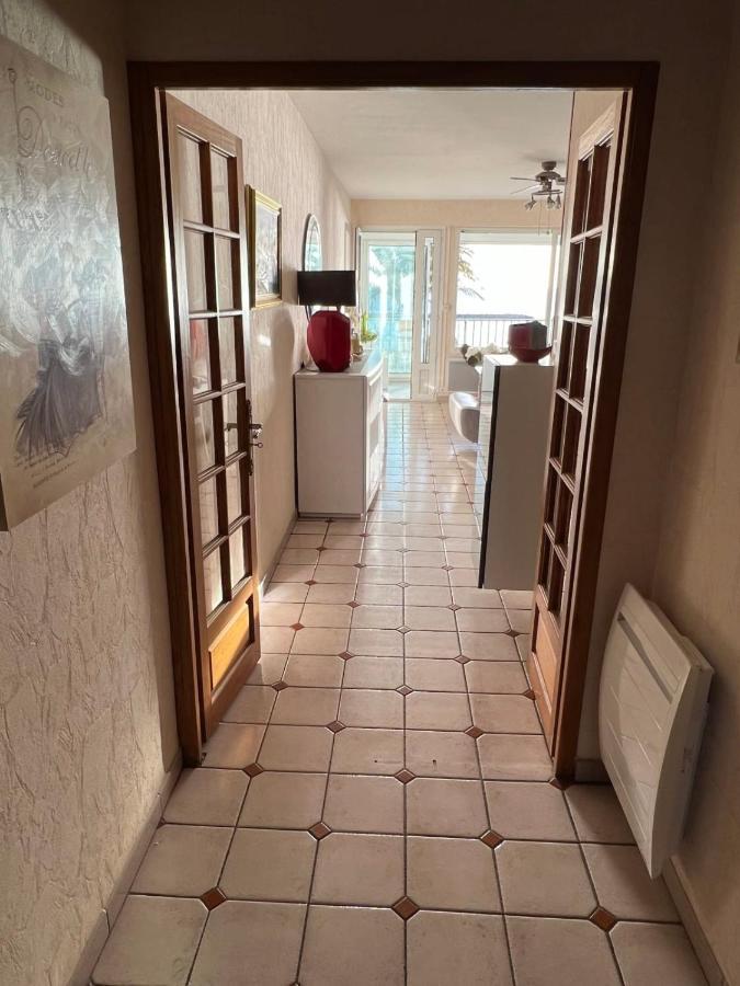 Appartement Mar E Souleu Avec Terrasse Et Vue Mer Au Grau Du Roi Le Grau-du-Roi Eksteriør bilde